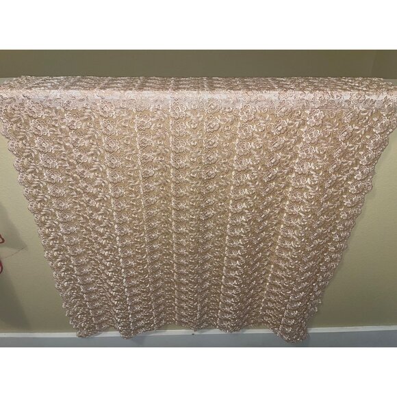 NEW Elegant Floral Lace Fabric Scalloped Edges Metallic Pink Sheer Mesh 40x68 - Picture 5 of 6